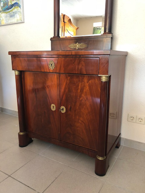 Antik-Stumpf Neckarsteinach | Antike Möbel |Barockschränke | Louis